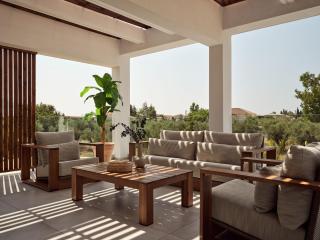 Cozy Aura Residence, by TK Property Management - Kalpaki - 3