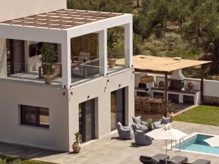 Cozy Aura Residence, by TK Property Management - Kalpaki - 0