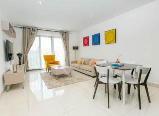 The Lennox two bedroom Apartment - 3