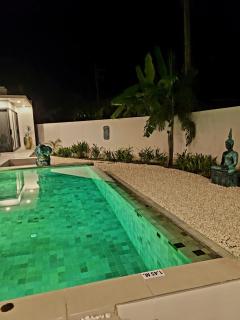 Villa Wanny - 3BR Modern Chill Space - 9