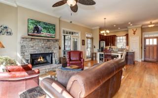 Doctors Orders - Refresh and recharge with peaceful views and a cozy hot tub - 4