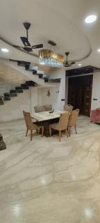 Lavish and luxury - Jāmb - 3