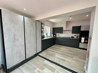 Jade House - Wolverhampton - 1
