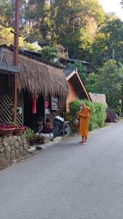 แม่อุ๊ยที่พักติดน้ำ&mae oui next to the water - 5