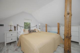 Charming House in the Capital with Two Parking Spaces by Noclegi Renters - Warsaw - 9