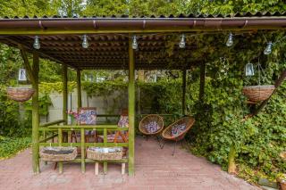 Charming House in the Capital with Two Parking Spaces by Noclegi Renters - Warsaw - 8
