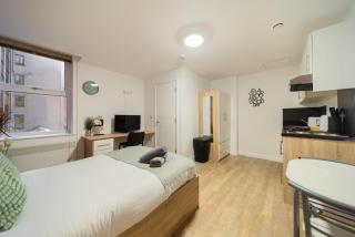 Alexandra House Simple City Stays - - 5