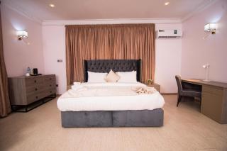 Marchforte Courtyard Hotel & Suites - Ibadan - 8