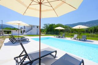 Villa Demetrious - Kondáraina - 3