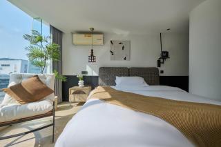 Xiamen Puyiju Movie Theme Hotel - Heshan - 3