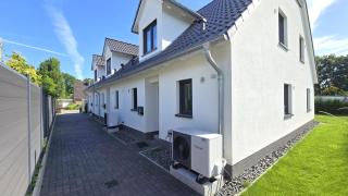 Ferienhaus mit Garten in Bad Schwartau für bis zu 6 Personen - Bad Schwartau - 8