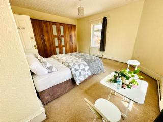 Cozy Corner Stoke - Stoke on Trent - 5