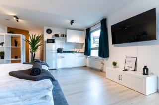 Böblingen I Kitchen I Parkplatz I 7 Personen - Böblingen - 1
