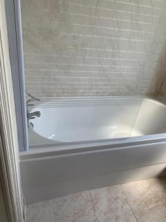 Three bedrooms holiday home fun -relax &work - Surbiton - 6