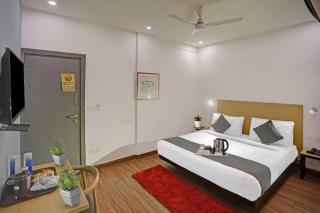 Townhouse Samaypur Badli Metro Station Formerly Hotel Bansal - Neu-Delhi - 0