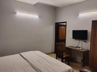 Townhouse Samaypur Badli Metro Station Formerly Hotel Bansal - Neu-Delhi - 1