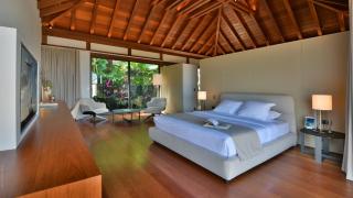 Contemporary Villa on a Hillside - Marigot - 8