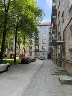 Central Antique Gallery Apartment - Klaipėda - 9