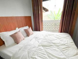 RedDoorz Syariah at Budget Guesthouse Sepaku - - 0