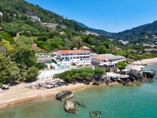 Kostas Beachfront Suite - Agios Gordios - 0