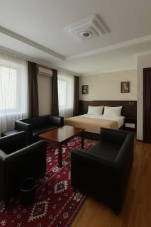 Evergreen Hotel - Ulaanbaatar - 0