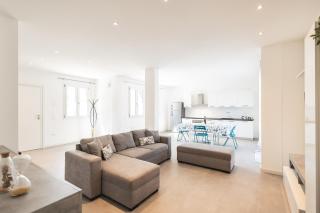 AmazHome - "Piano House" parking and near the beach - 0