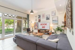 StayShort - 2 Bed in Palm Jumeirah Sleeps 4 with Beach Access - 0