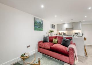 Darnley Lodge - Cobham - 7