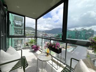 Urban Fjordscape Apartment - Bergen - 0