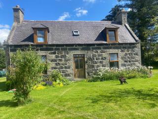 Cottage Farmhouse - Huntly - 3
