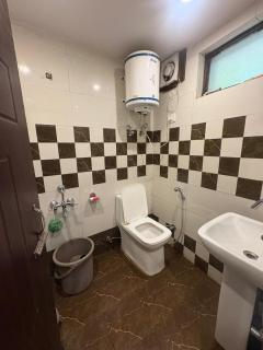 Rudra homestay heritage market - Kasauli - 9