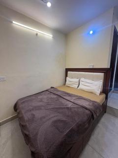Rudra homestay heritage market - Kasauli - 8