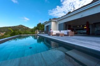 Refreshing Villa Atop the Hills of Lorient - Gustavia - 9