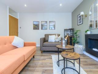 Pass the Keys Family Friendly home in Baildon Court-Free Parking - Bradford - 4