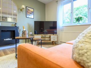 Pass the Keys Family Friendly home in Baildon Court-Free Parking - Bradford - 2