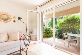 Exceptional 1-Bedroom Apartment 300m from Garoupe Beach Cap d’Antibes - Antibes - 8
