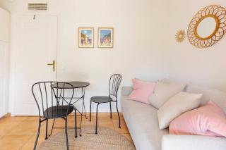Exceptional 1-Bedroom Apartment 300m from Garoupe Beach Cap d’Antibes - Antibes - 5