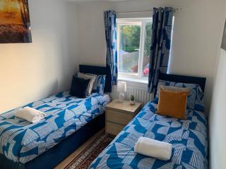 Montrose Everest house - Swindon - 1