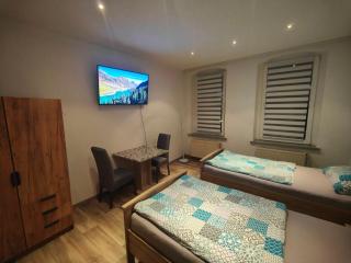 Citywohnung Merseburg - Geräumige Unterkunft ideal für Arbeit & Freizeit - Merseburgo - 7