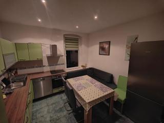 Citywohnung Merseburg - Geräumige Unterkunft ideal für Arbeit & Freizeit - Merseburgo - 4