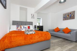 Manygates Apartment by Alt-Stay Accommodation - 15 Percent Off stays over 7 nights - Wakefield - 1