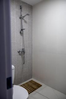 Rosehomes Apartment Maestra Complex FREE PARKING - 8