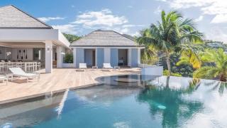 Grand Classic Villa with Stunning Islands Views - Quartier de Lorient - 8