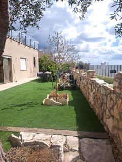 הבית של יולי - 6