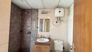 The Cozy Stay Entire 1BHK Apartment Sec 168 Golden Palms - Noida - 8