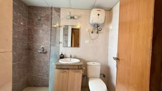 The Cozy Stay Entire 1BHK Apartment Sec 168 Golden Palms - Noida - 6