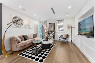 Elegant 3BR Paddington - Walk to Cafés - 1