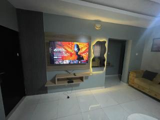 TWO BEDROOM MODERN LUXURY APARTMENT Ibadan - Ibadan - 1