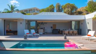 Classy and Serene Villa with Beach Views - 9