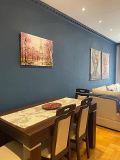 Elegant Penthouse with City Views, Sapphire 106 - Pristina - 4